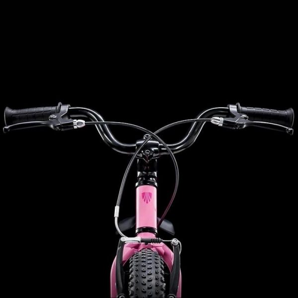 Trek Precaliber 16 Pink Frosting Bike handlebars