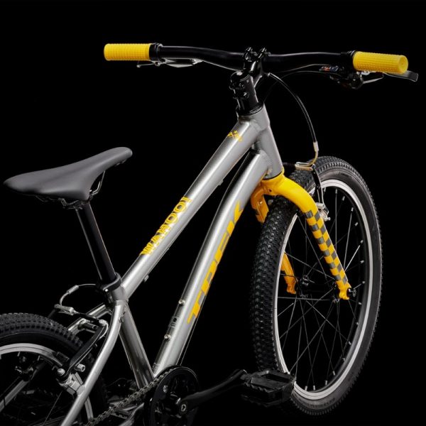 Trek Wahoo 20 Kids Hybrid Bike Anthracite (2)