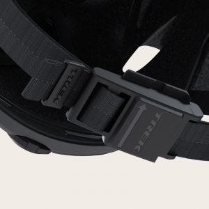 Treks Fidlock magnetic buckle