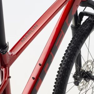 Trek Marlin 5 Fury Red (2)
